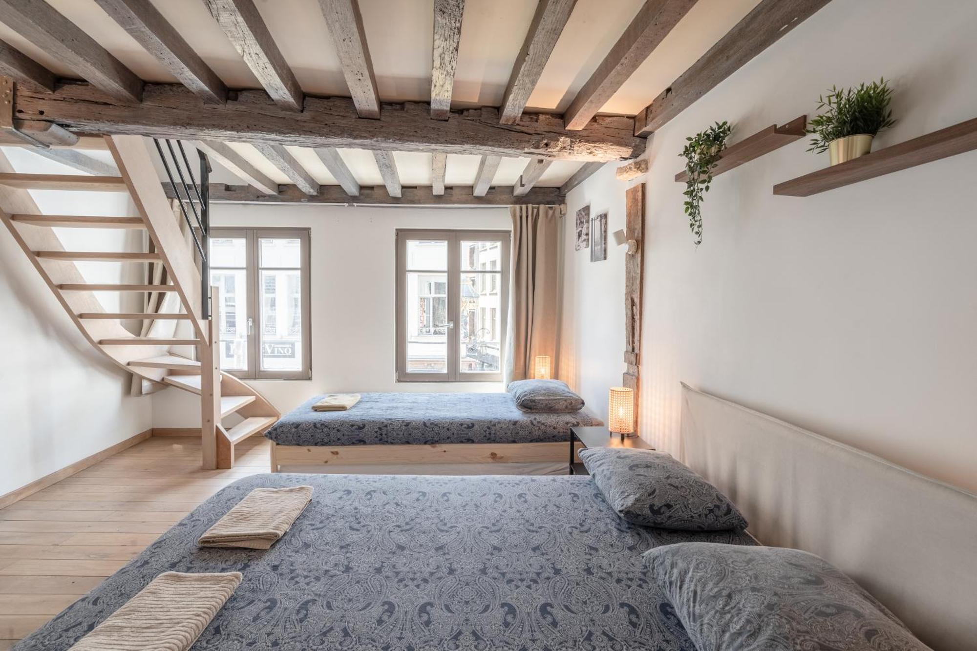 Tempel Triplex & Duplex At Historic Heart Of Antwerp Apartment Exterior photo
